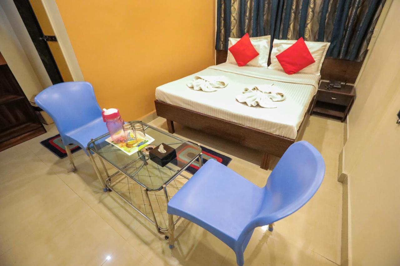 Hotel Sai Niwas Lonavala Exterior photo